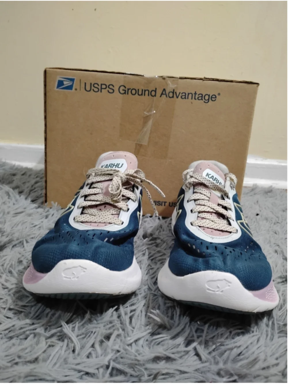 Karhu 2.0 Ikoni Ortix Women size 9.5 Running Comfort Shoes F200326